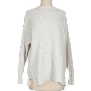 Aerie Light Heather Grey Waffle Knit Sweater. Size Medium.